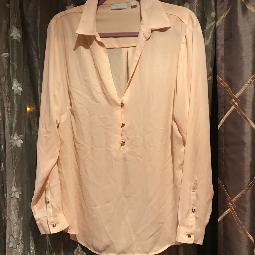 New York & Company pale yellow tunic